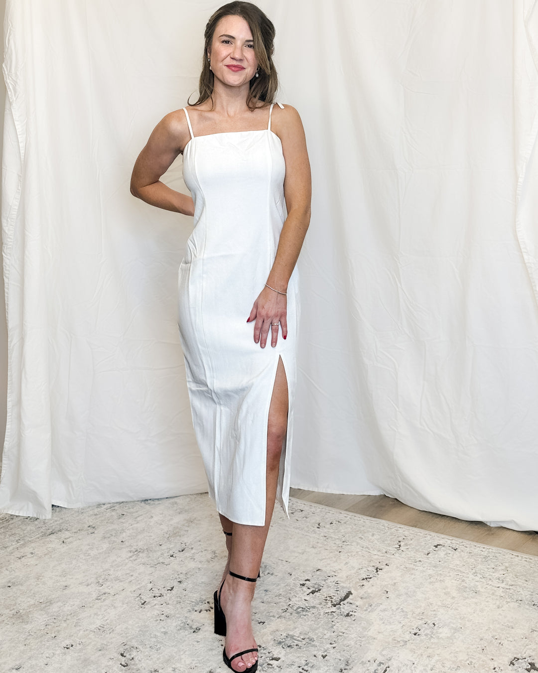 BUTTERCUPS White Midi Elegant Dress